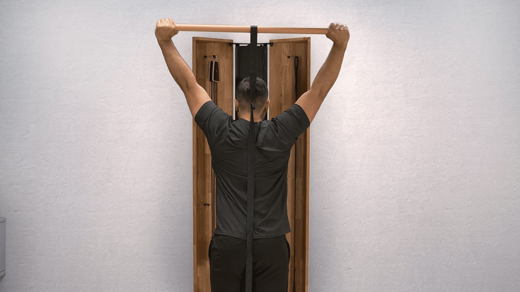 How I stay fit despite my busy schedule 4 076 schulterdruecken hinter dem kopf griffband 1.3.2