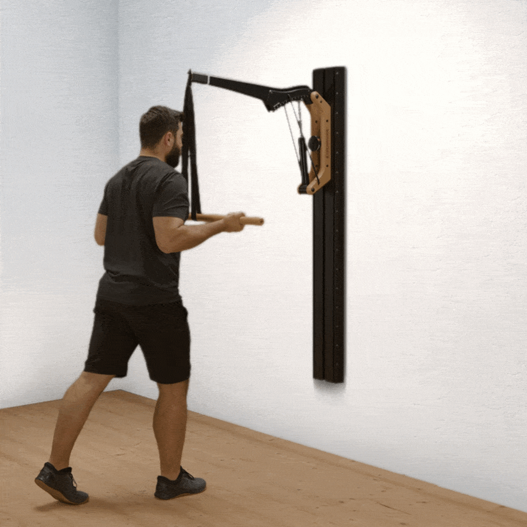 090 Trizepsübung mit Griffstange Untergriff