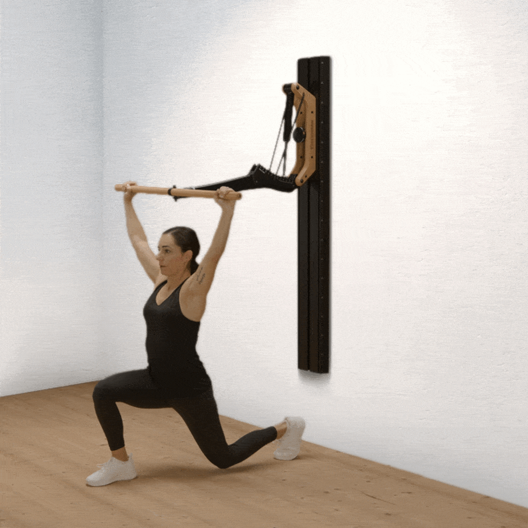 065 Überkopf Ausfallschritte (Overhead Lunges)