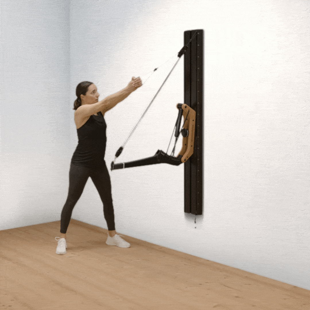 109 Rumpfrotation am Seilzug