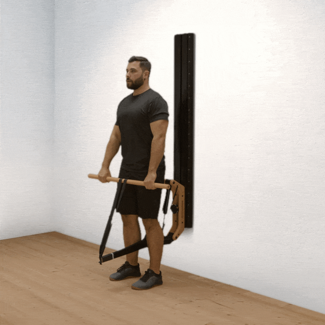 041 Aufrechtes Rudern mit breitem Griff