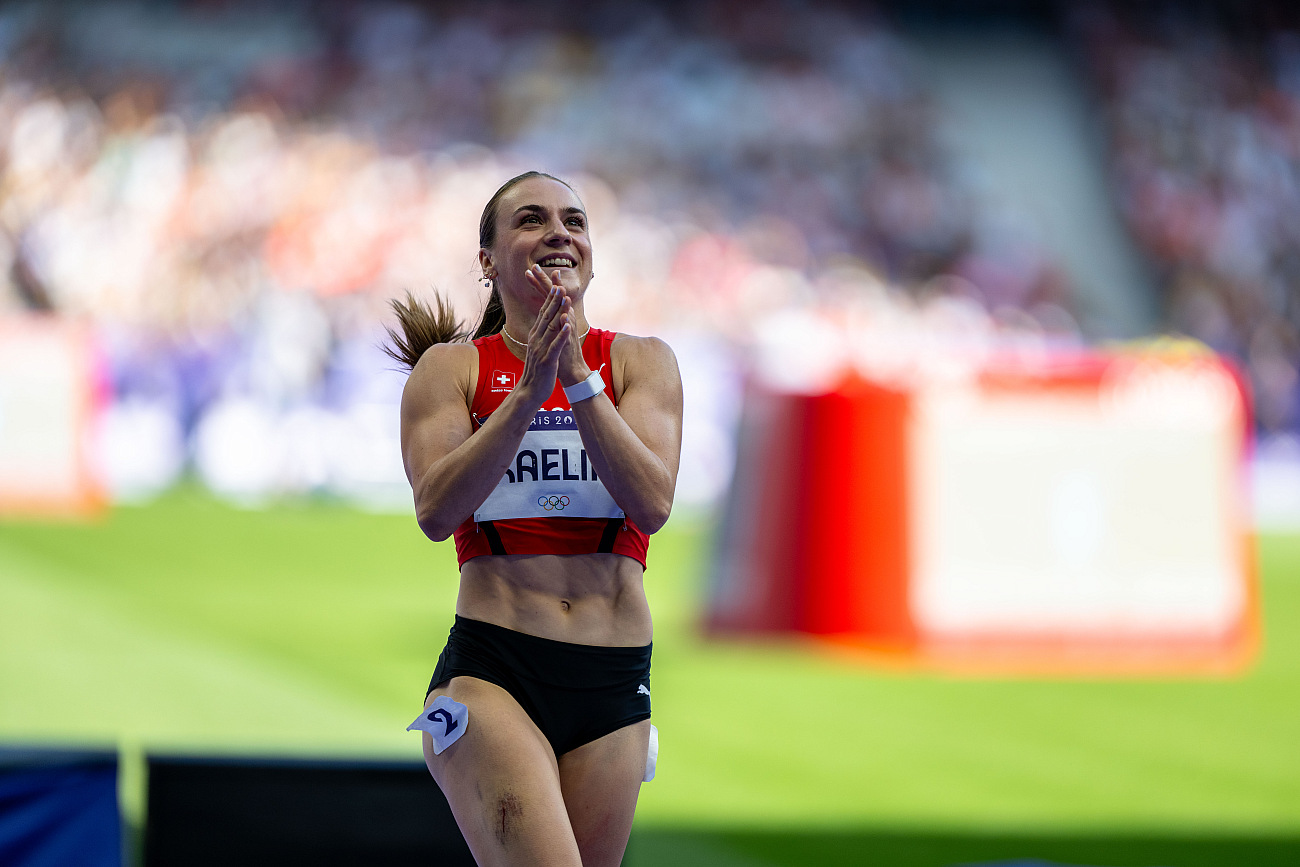 "Nach meiner Rückenverletzung half mir das EISENHORN zurück in den Profisport" 1 Die Schweizer Spitzenathletin läuft auf der Zielgraden bei Olympia 2024 in Paris ein