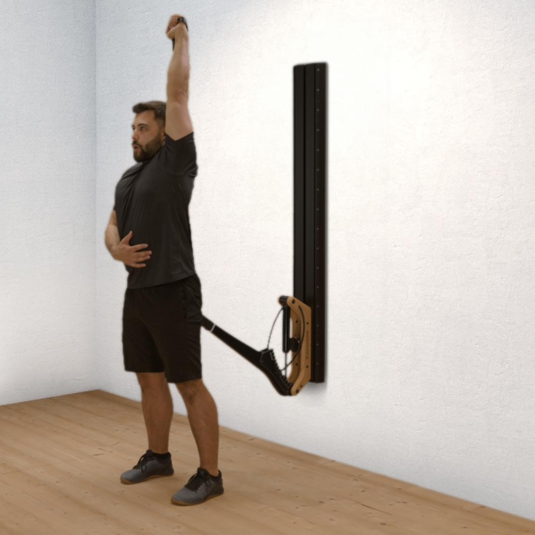 008 Trizeps Übung mit Griffstange 2 trizeps einarmig griffband